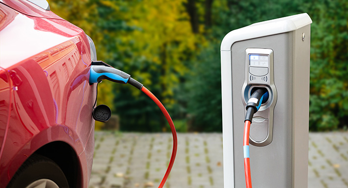 US Loosens EV Battery Regulations, Expanding Tax Credits